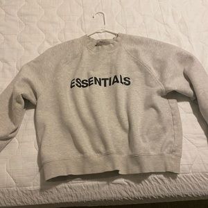 Essentials fear of god sweatshirt